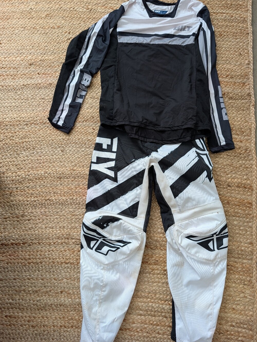 FLY 16 Racing Motorcross Pants and Jersey Set